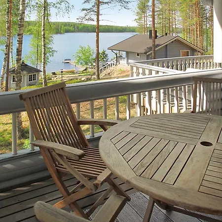 בית נופש Ferienhaus Mit Sauna פומלה